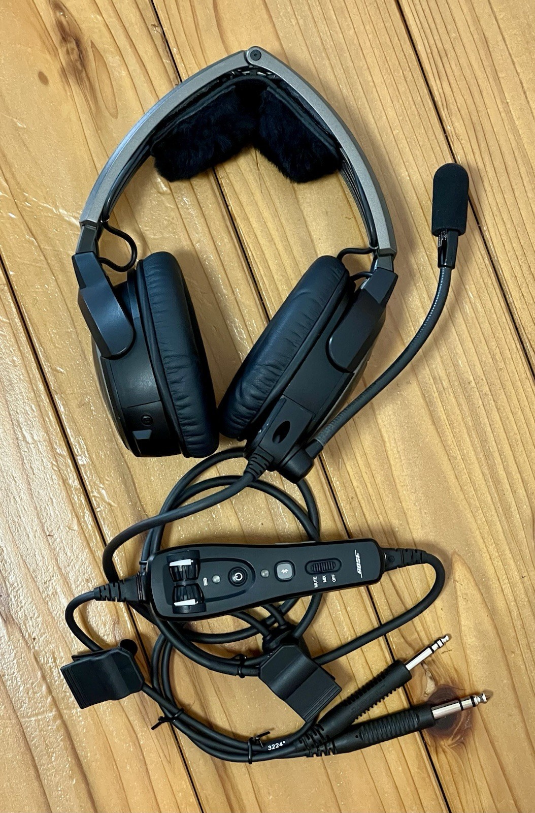 Bose A20 ANR Aviation Headset Dual GA Plug With Bluetooth