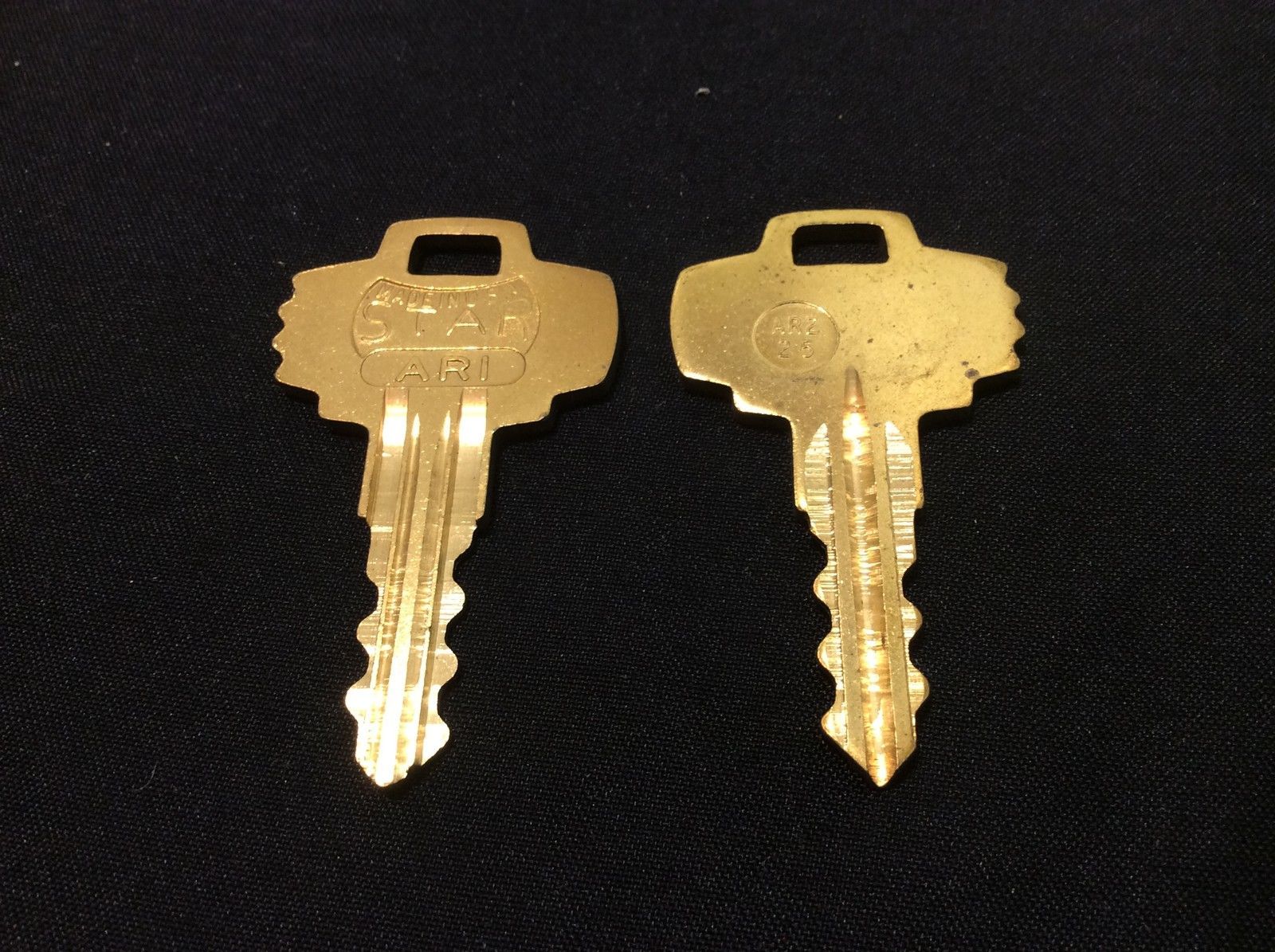 Arrow by Star AR2 Key Blanks,  Locksmith AR2 25