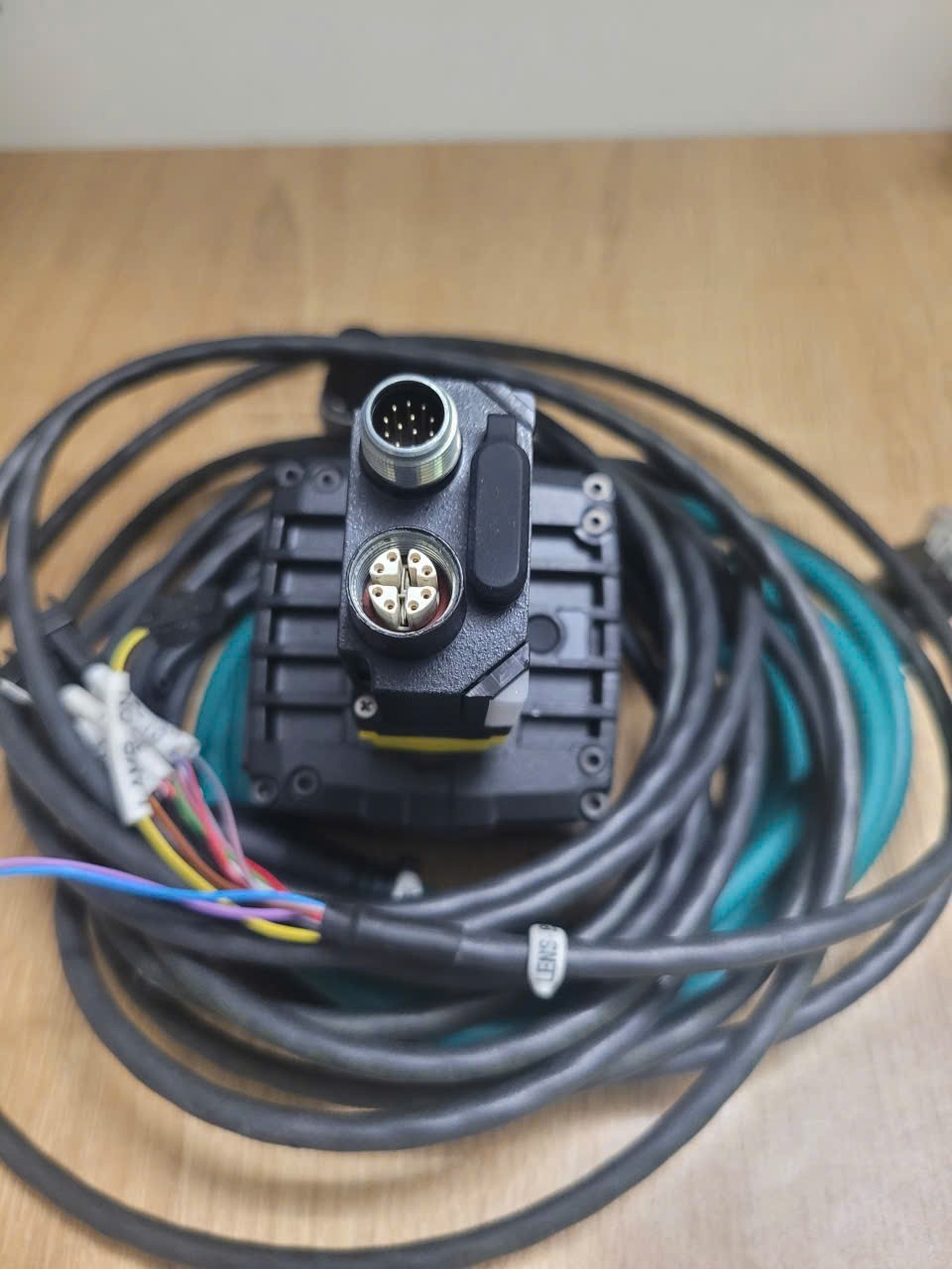 Cognex IS2802M-SC AI camera with cable, tested
