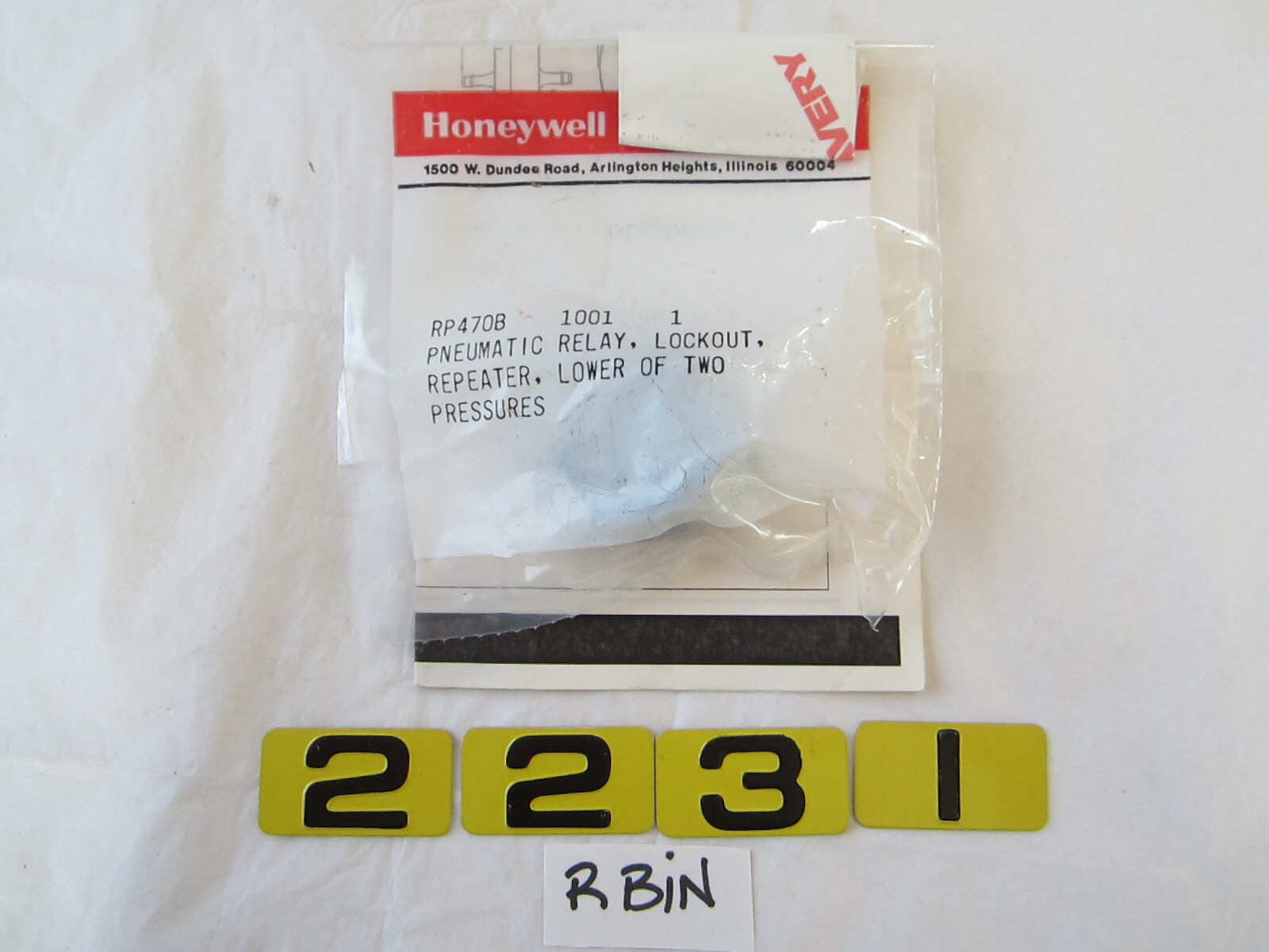 HONEYWELL RP4708 10011 PNEUMATIC RELAY LOCKOUT