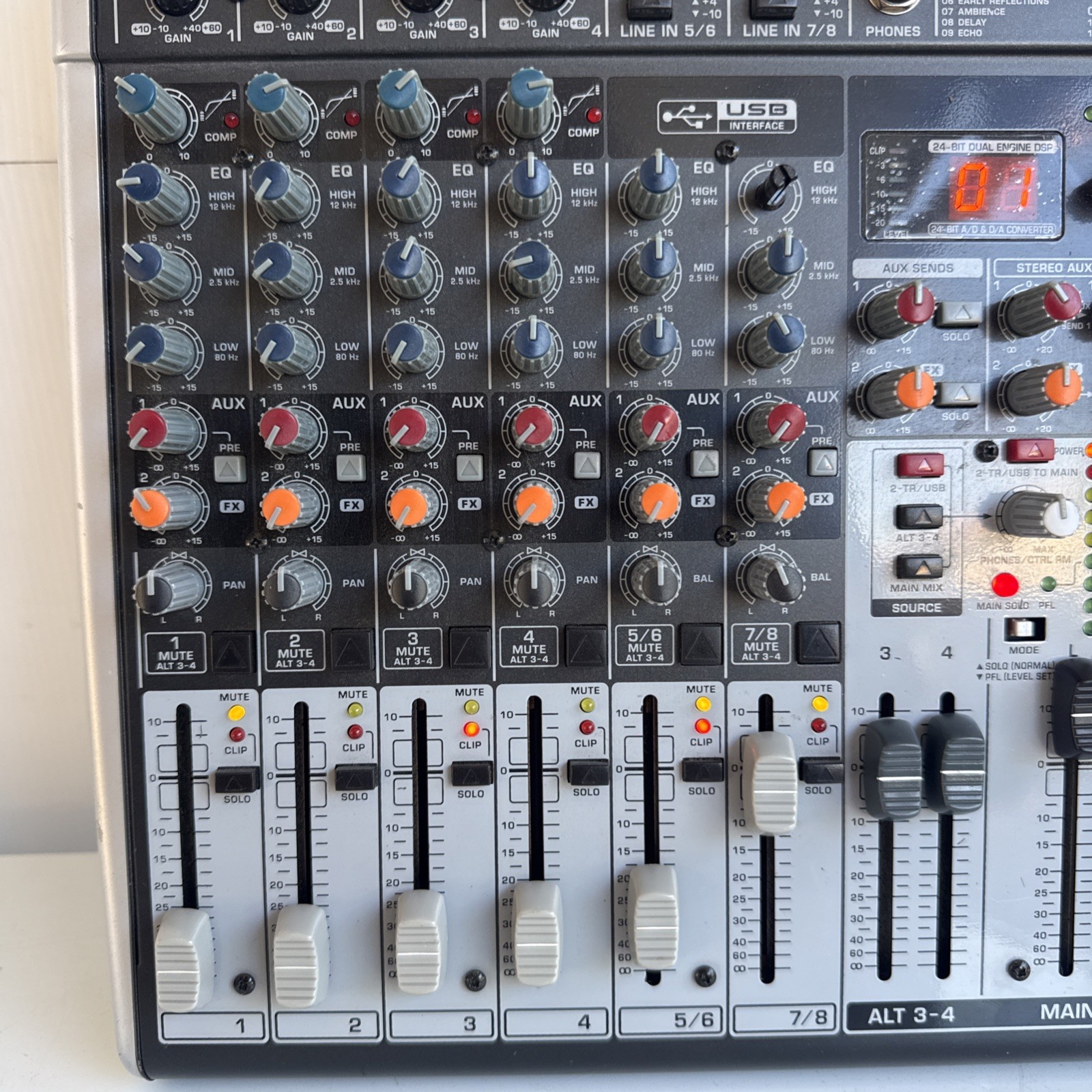 🎧 Behringer XENYX X1204USB USB Mixer - Great Functional Condition