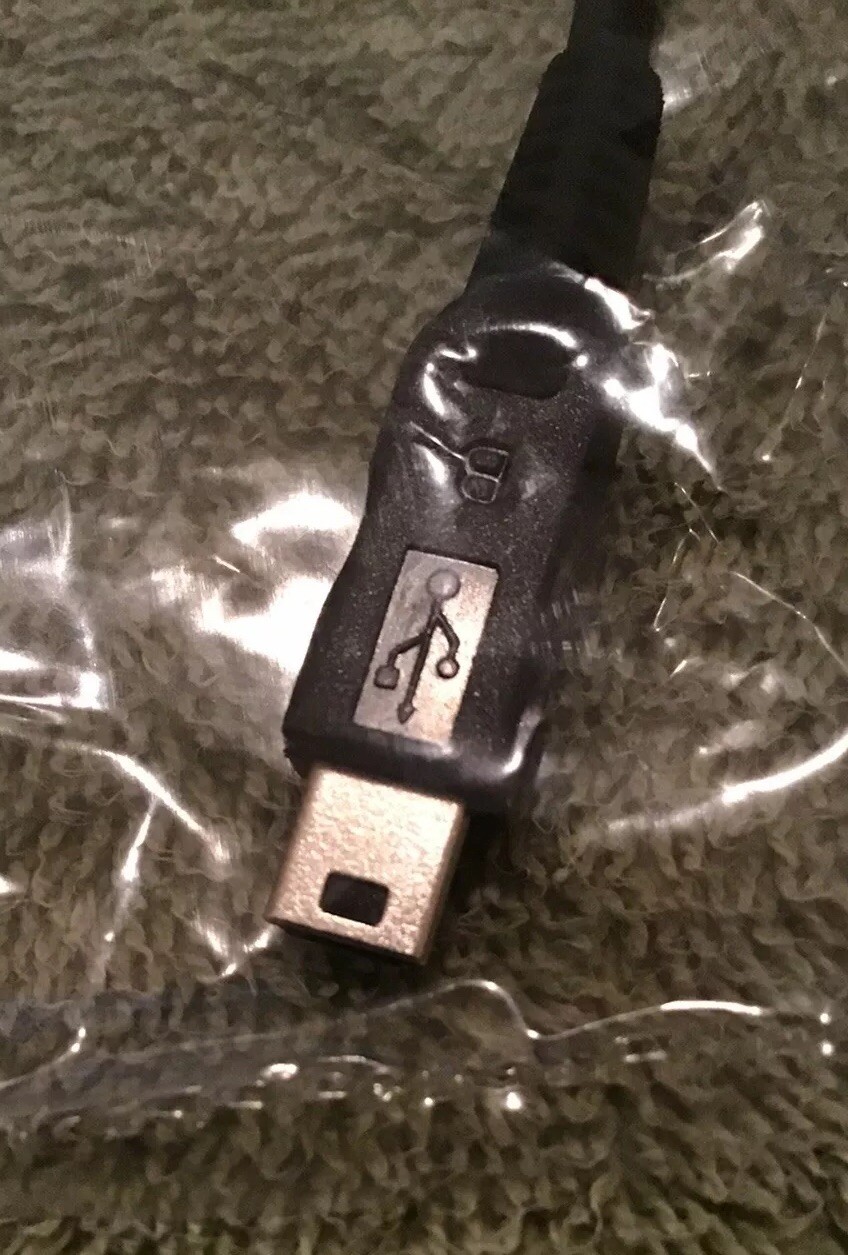TEXAS INSTRUMENTS A-B MINI USB DATA CABLE TI-84