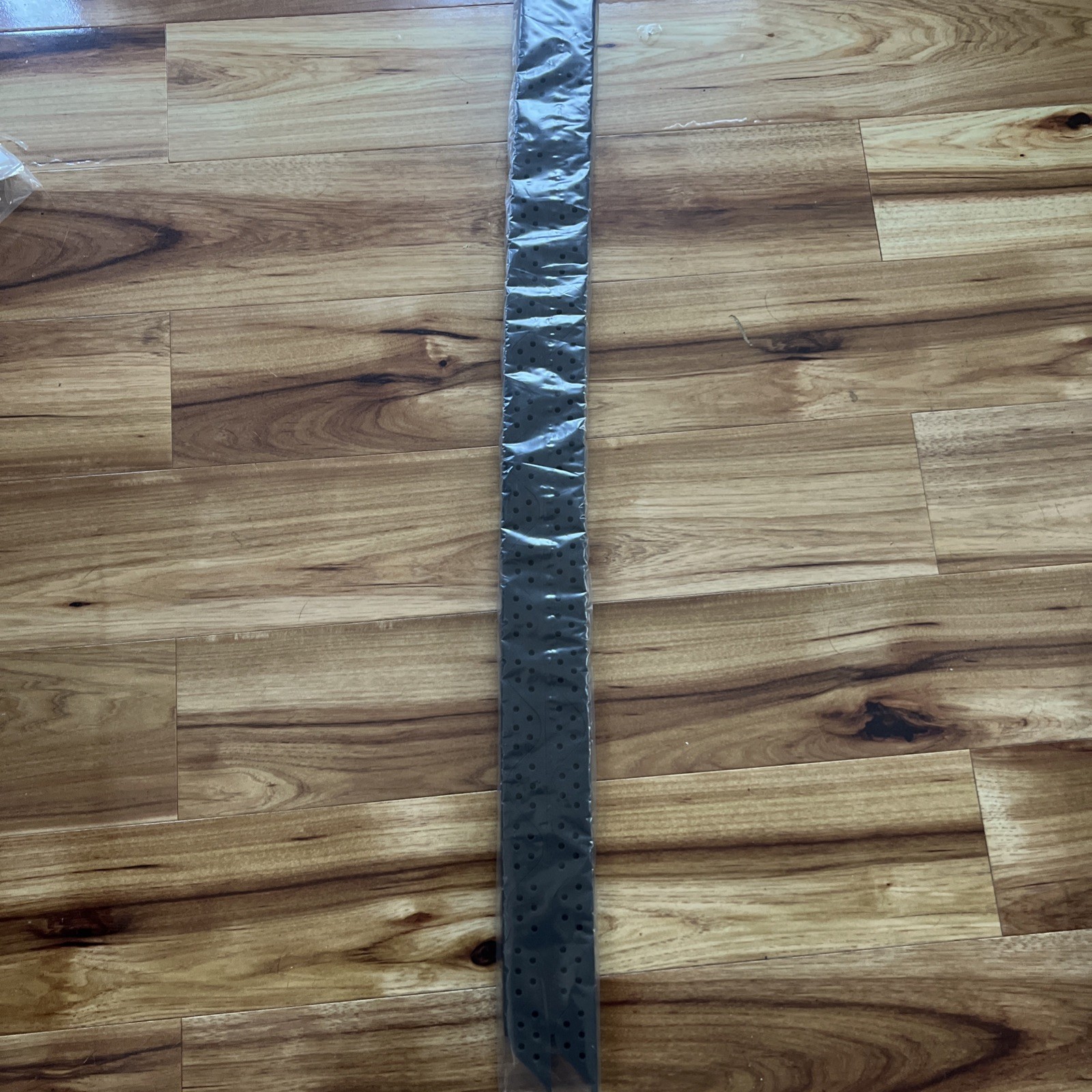 ONDURA Vented Premium 4-Pack Foam Roof Panel Closure Strip Item #2551503