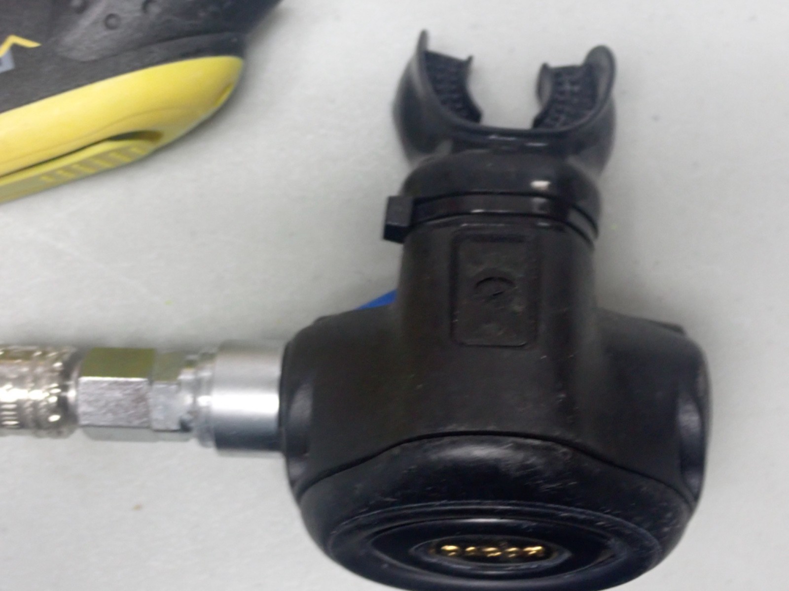 Mares Dacor Scuba Regulator & Octopus Viper. Needs Service
