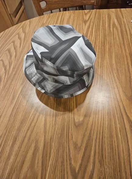Experimental camo boonie hat size  X-large will fit 7 3/4 to 8