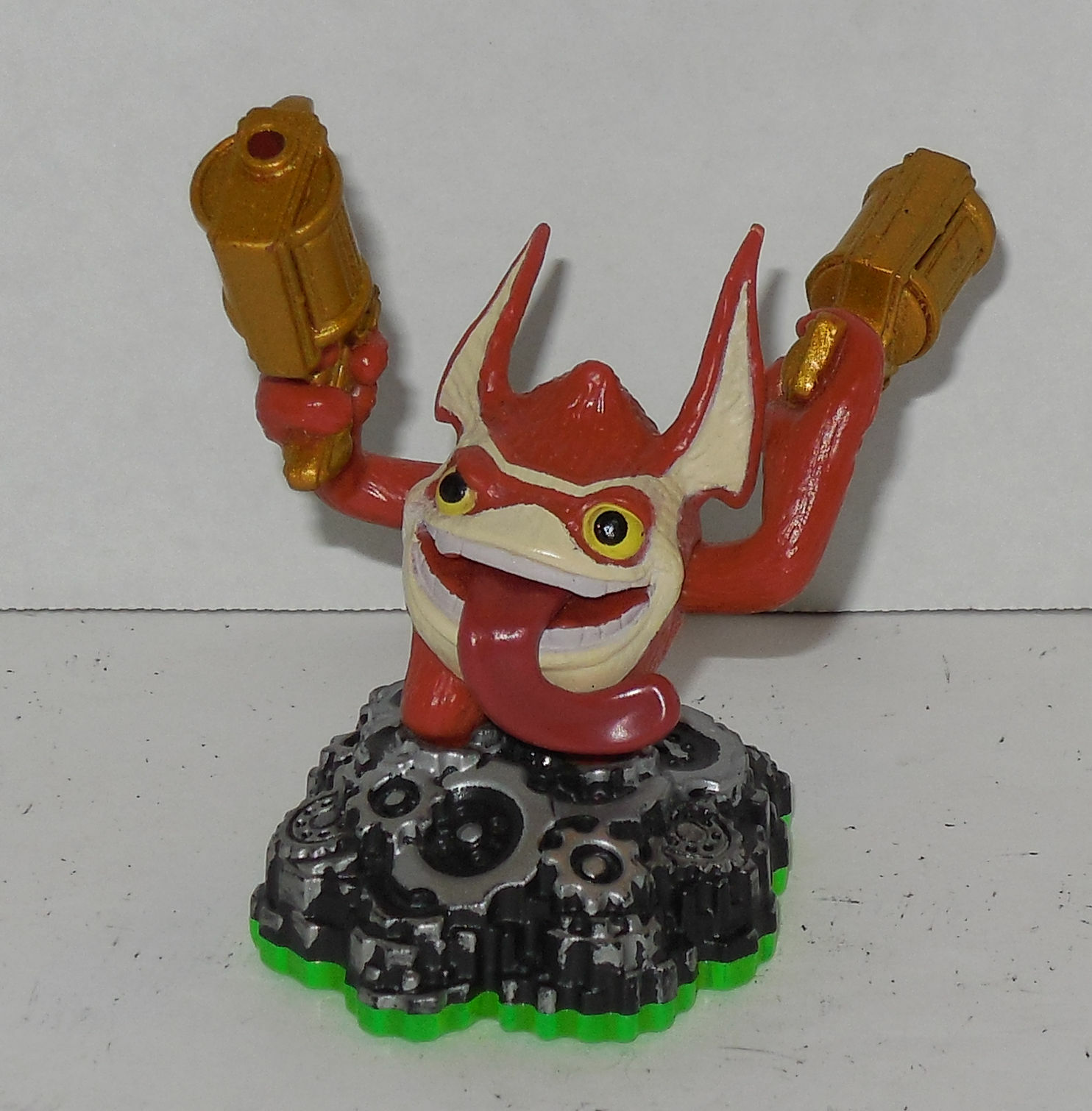 Activision Skylanders Spyro's Adventure Trigger Happy Replacement Figure