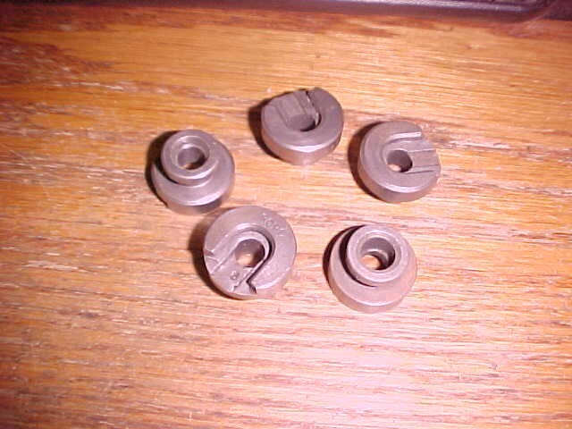 RCBS Shell Holder #4 For Most Belted Magnum Calibers 7mm Rem/300 WinMag/300 Wby