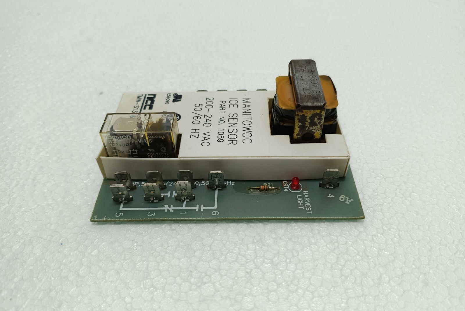 Manitowoc 1059 Ice Thickness Sensor Control Board 200-240V New Surplus