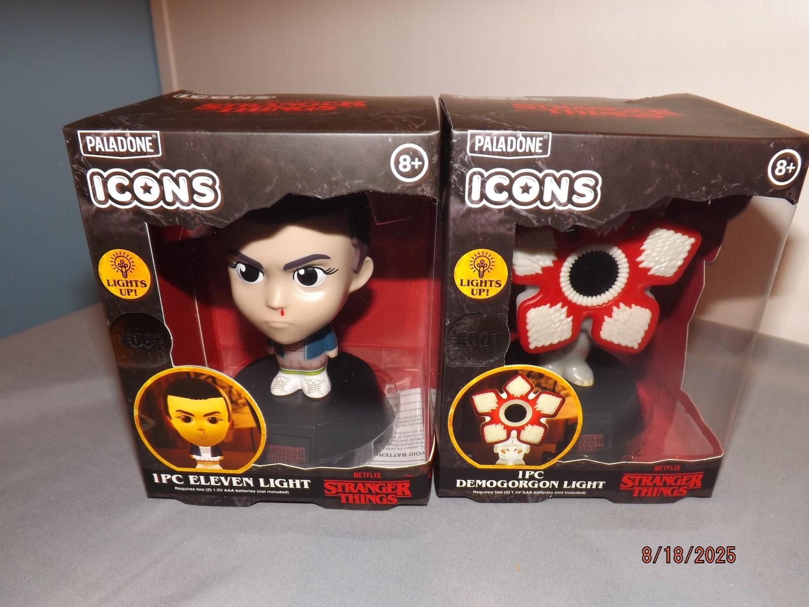 Netflix Stranger Things Icon Light Eleven & Demogorgon Paladone NEW