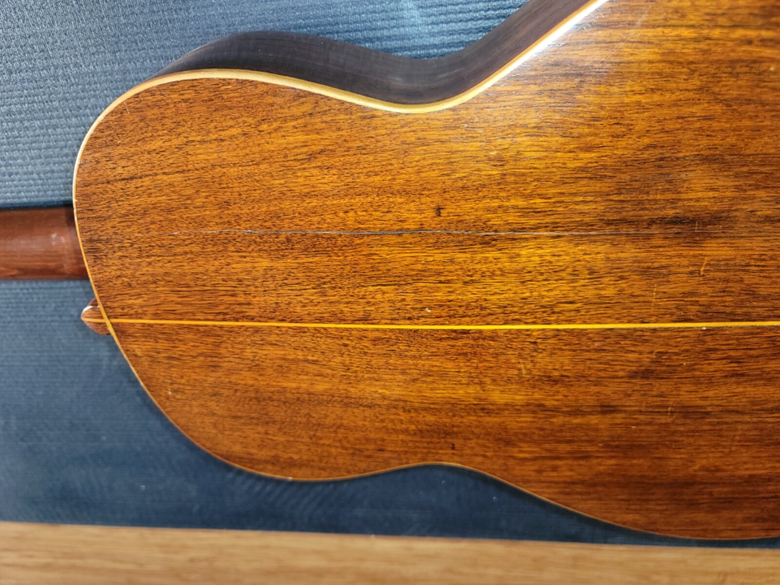1890's Sentchordi Hermanos classical guitar