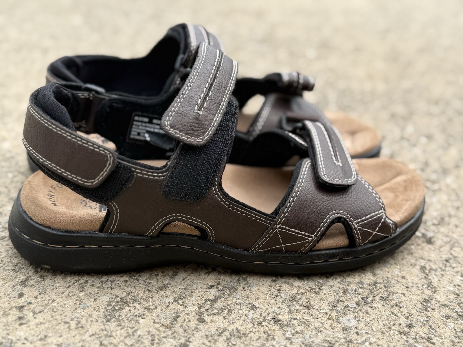 DockERS Men's Brown Sandals Size 9