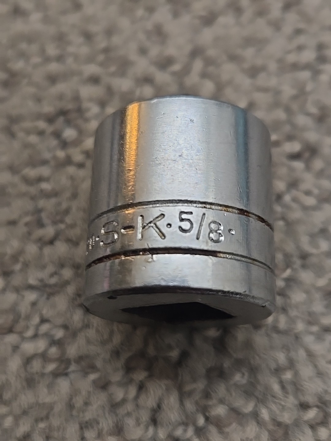 S-K  45120 5/8" 12pt Socket 3/8" Drive SK USA 4320