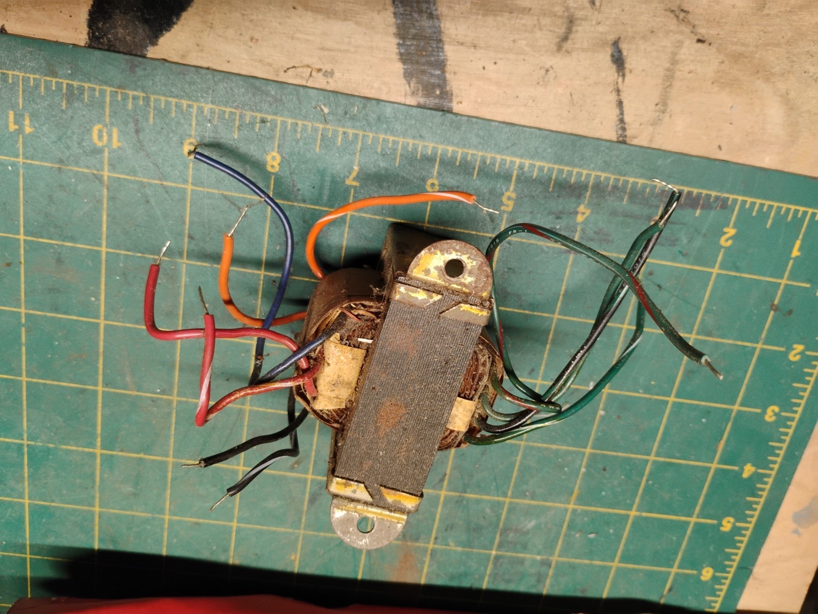 Unknown Radio Transformer