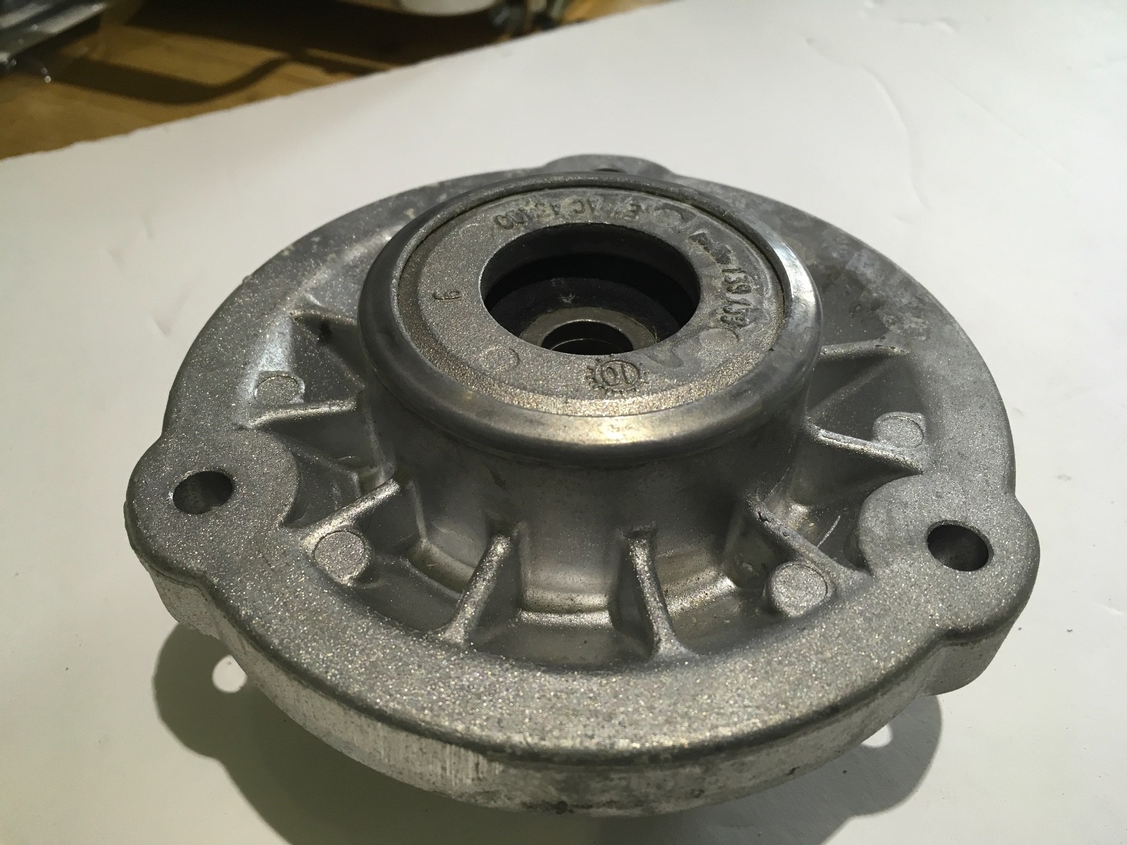 BMW OEM 09-12 750Li Front Suspension-Strut Mount 31306795081 DEALER PART
