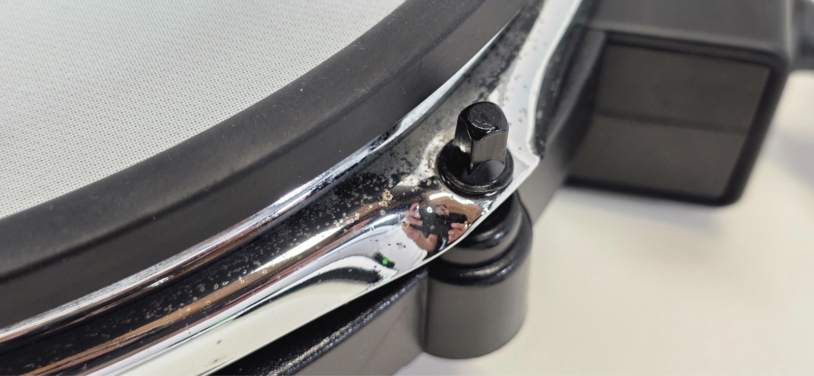 Simmons SD550 10in Dual Zone Drum Pad with L Rod