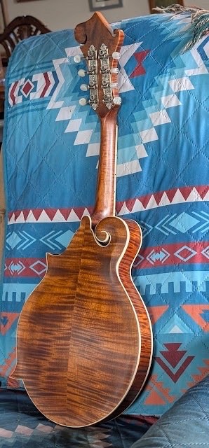 NEW F STYLE ACOUSTIC ELECTRIC MANDOLIN / U.S.LUTHIER MADE/ 2026 /FANCY MAPLE