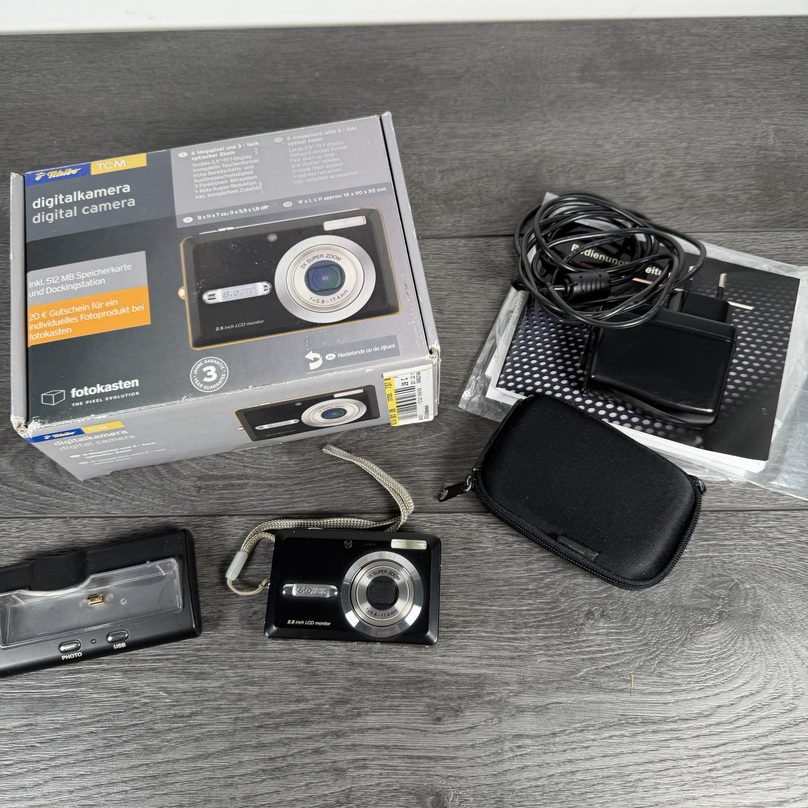 Tchibo Digitalkamera TCM 237525 Digital Still Camera 6MP Black Tested Working