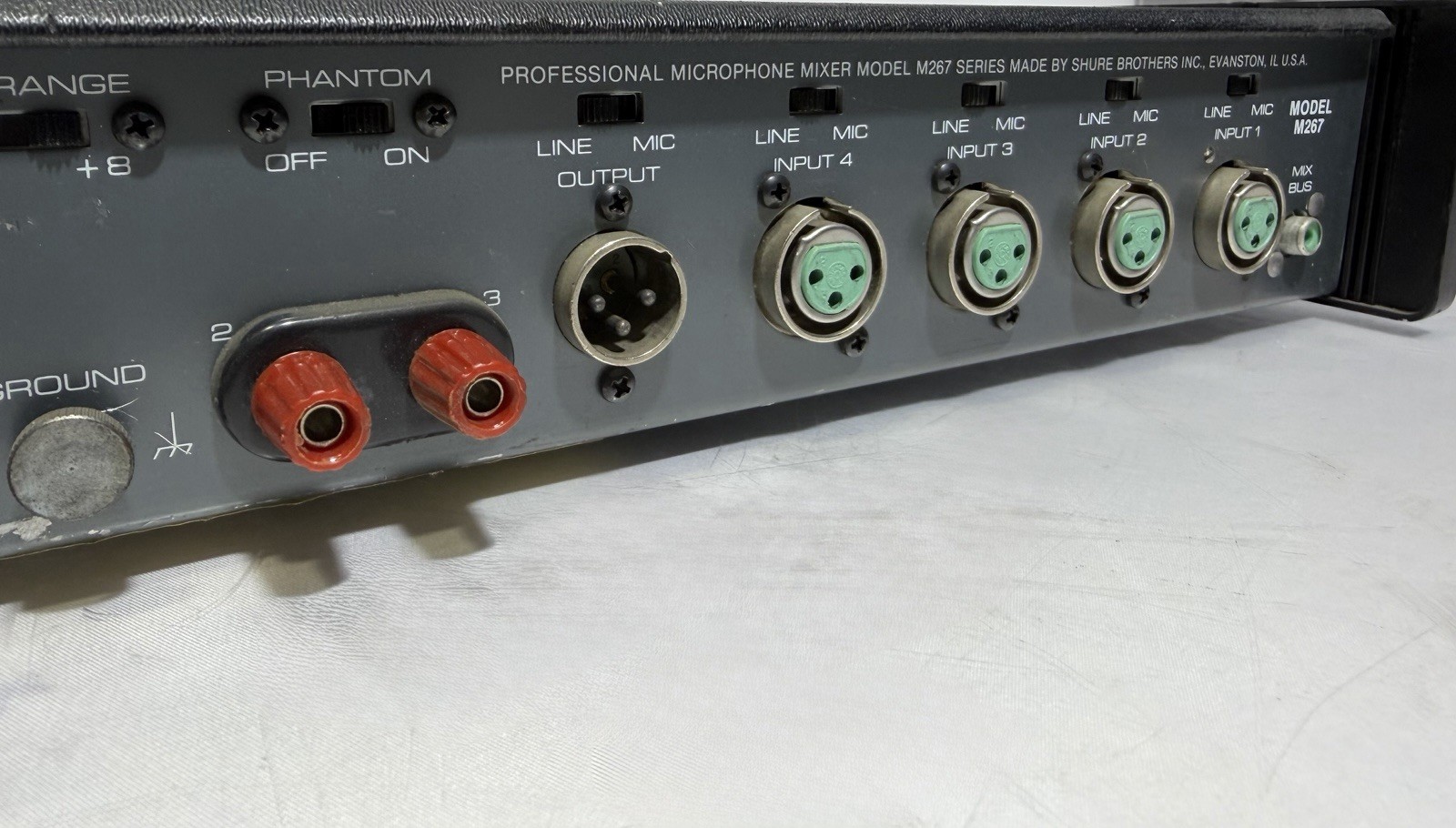 Shure M267 Series Mic Preamp / Limiter Professional 4 Channel Microphone Mixer