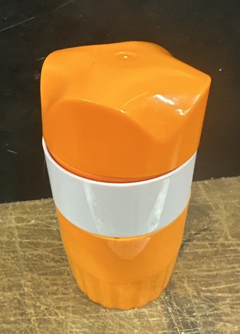 Jiffy Juicer By: TM Quick & Easy way to Juice