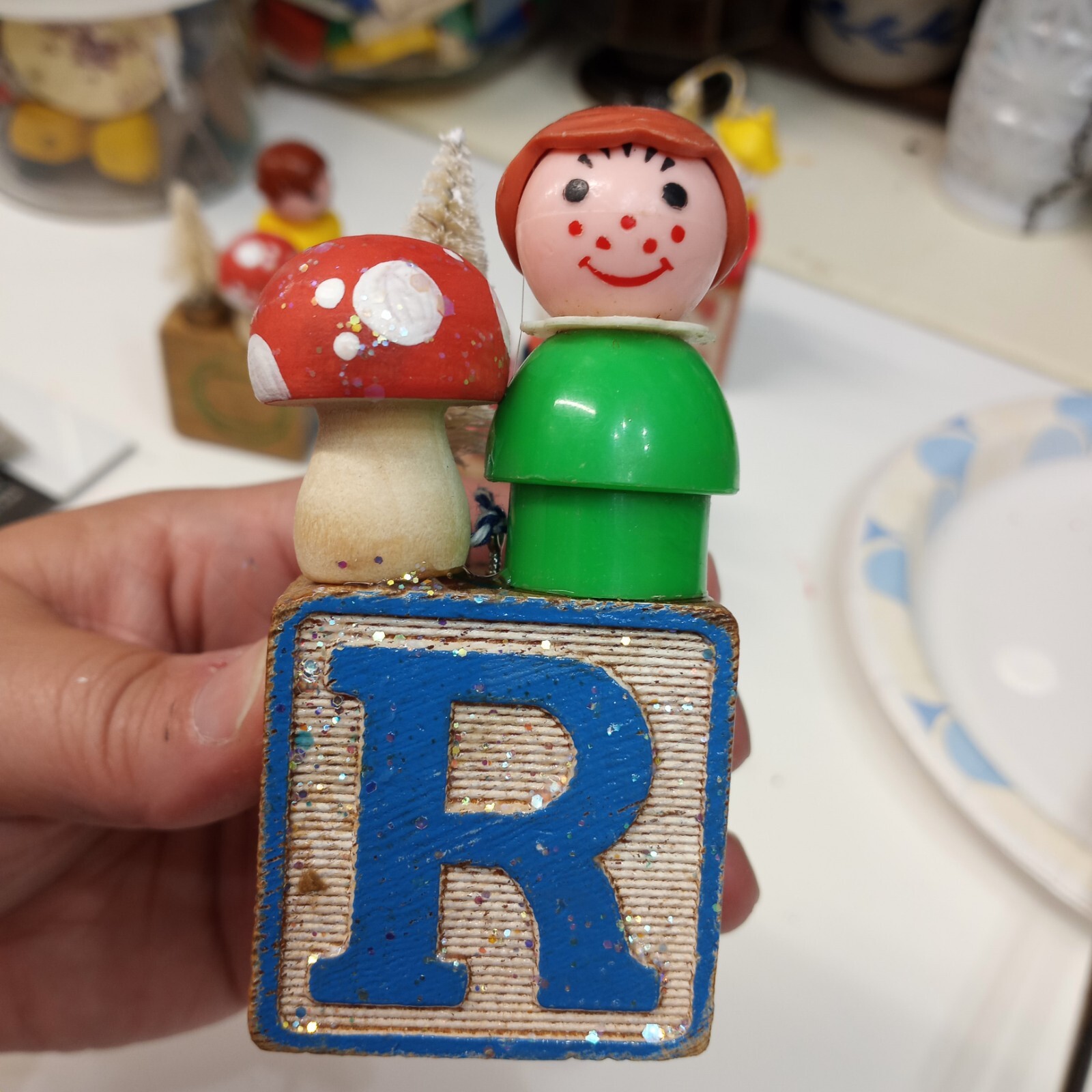Vintage building block  Fisher Price Little People Christmas Ornament Letter R