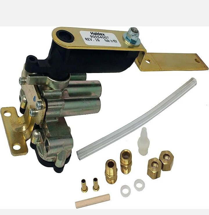 Haldex 90054007 Height Control Valve