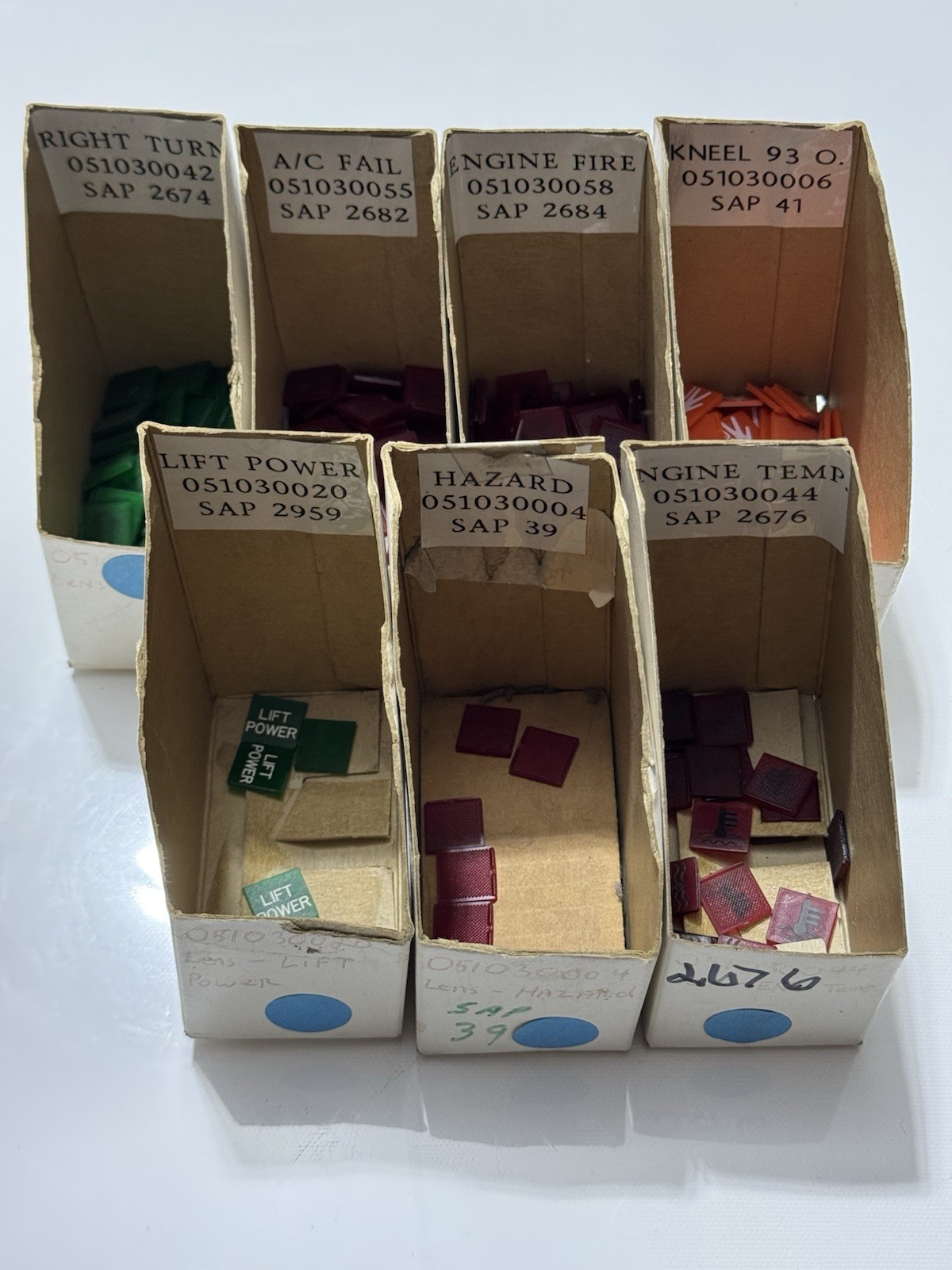 Lot of Indicator Lenses – Right Turn, A/C Fail, Engine Fire, Engine Temp, Hazard