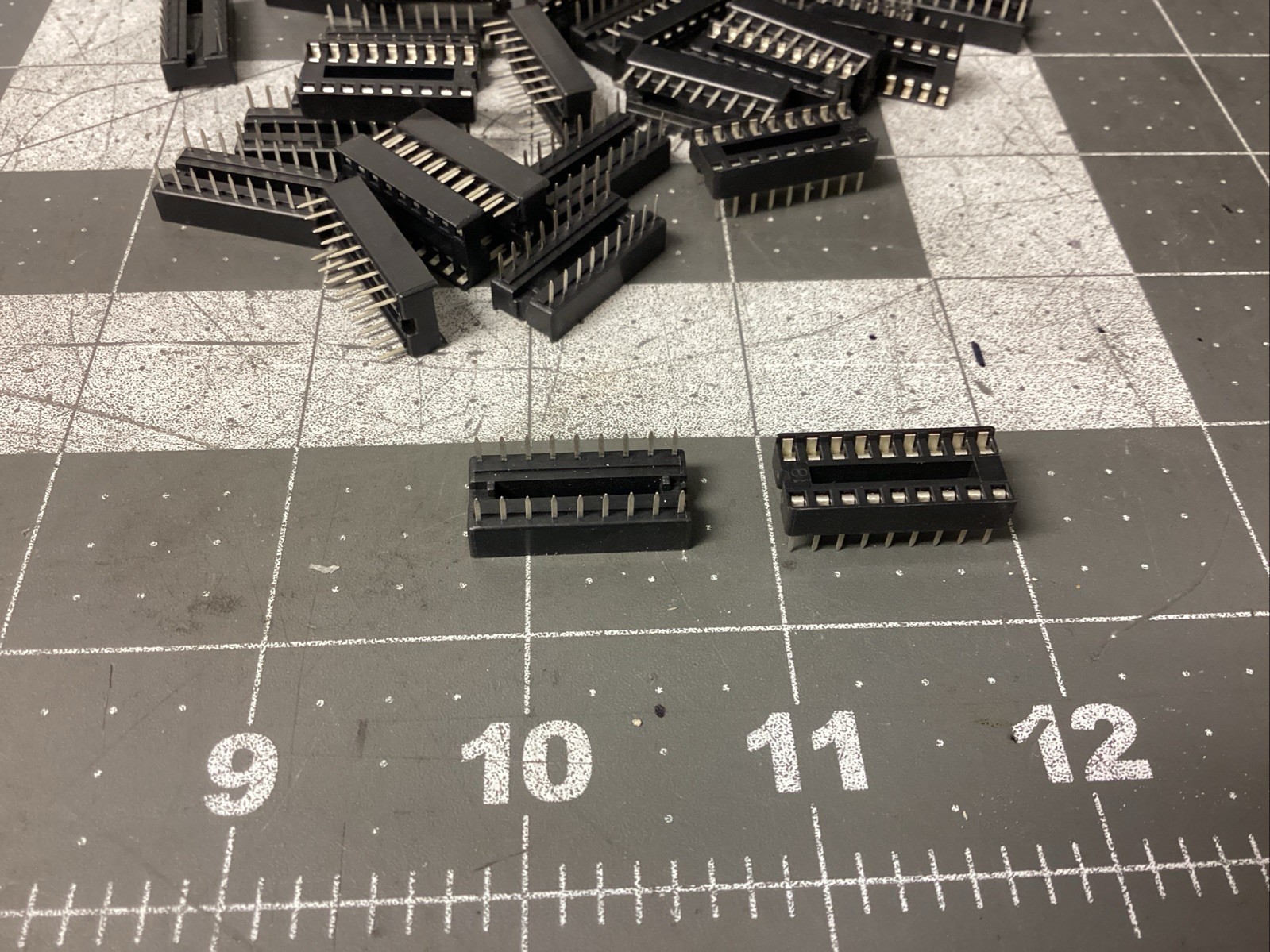 39 PCS—18 Pin DIP SIP IC Sockets (LXE11X)