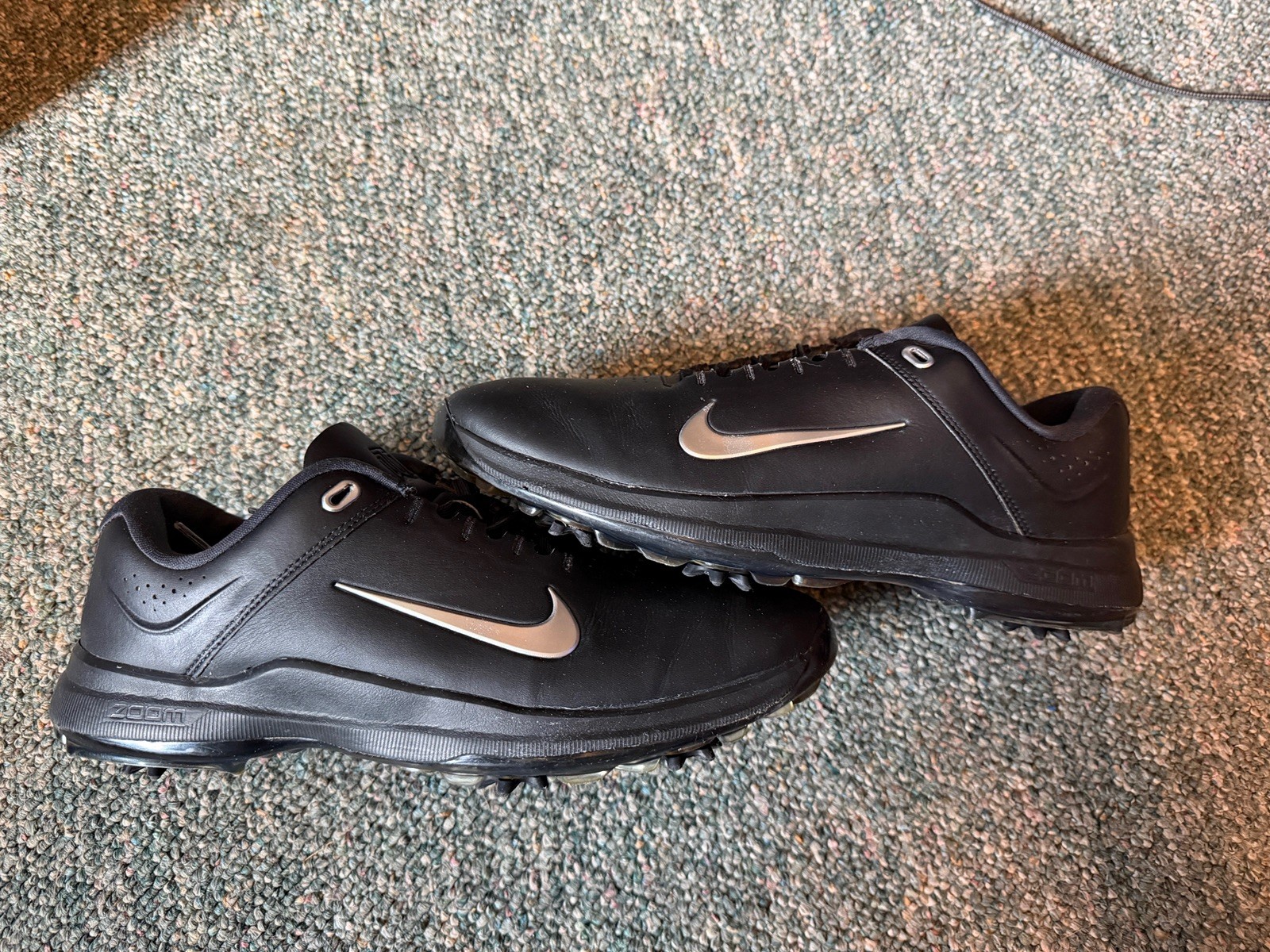 Nike Tiger Woods TW20 Golf Shoes.  Men’s 10.5 - Used Very Good Condition no box