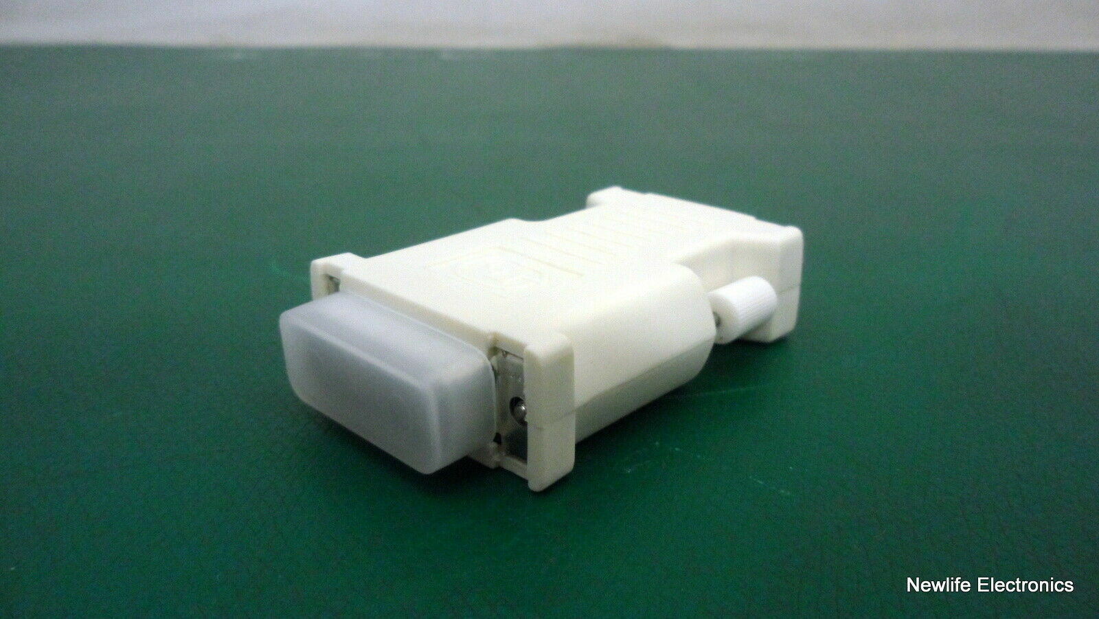 Generic 887-4187-001 DVI to VGA Adapter