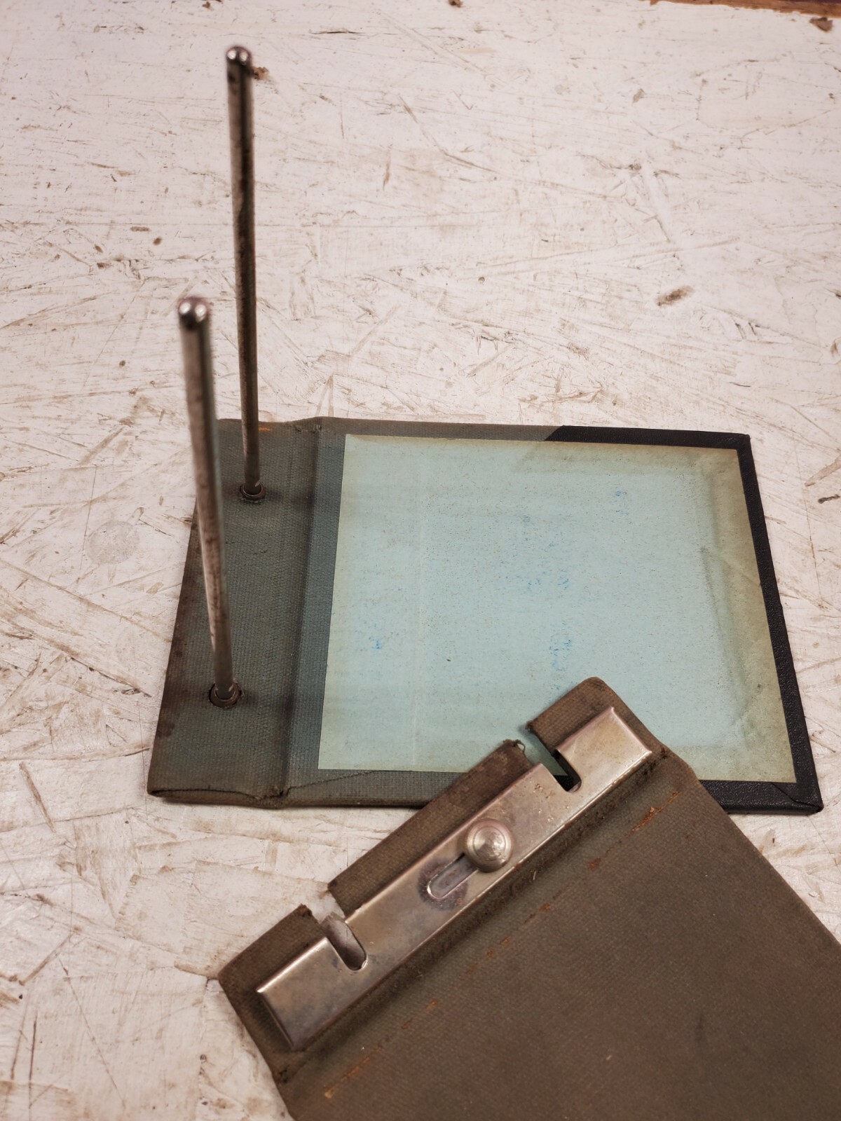 Vintage MCM Egry Automatic Adjustable Binder (b434)
