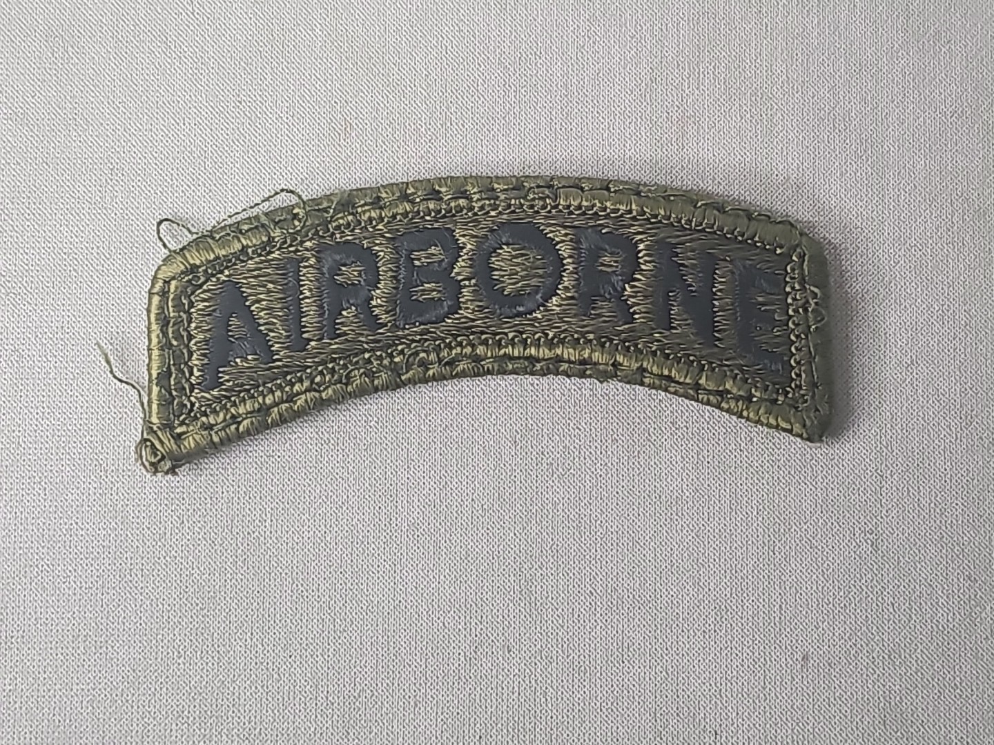 US ARMY AIRBORNE TAB PATCH (Black On Green)