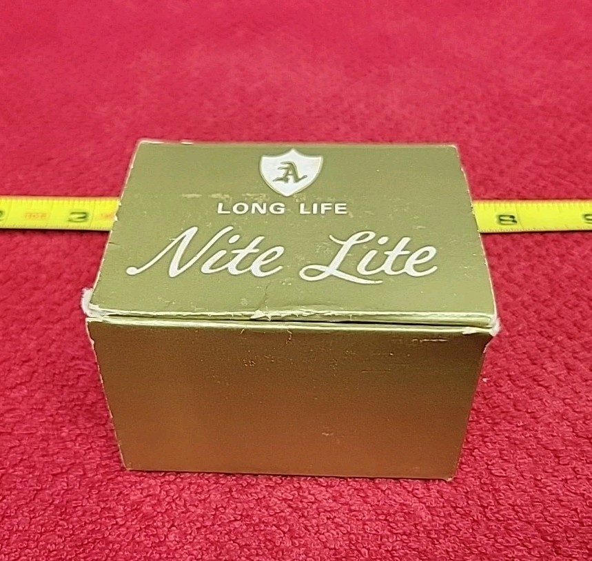 Vtg Golden Harvest Long Life Nite Light in Box Works