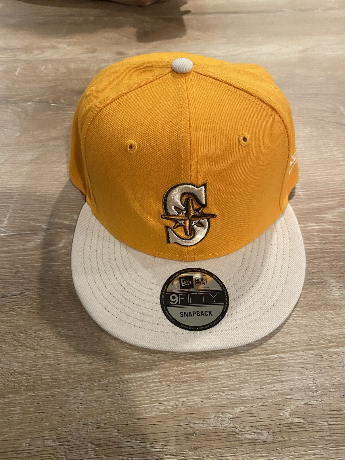 Seattle Mariners New Era SnapBack Tiramisu Hat
