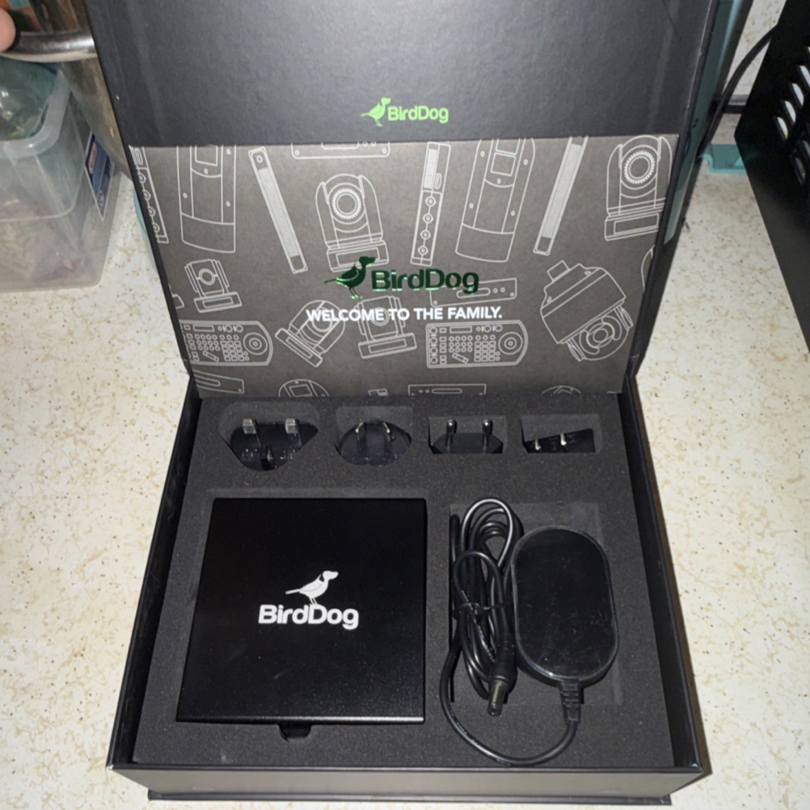 BirdDog Mini HDMI to NDI Encoder Decoder Tally Display PoE HD Console