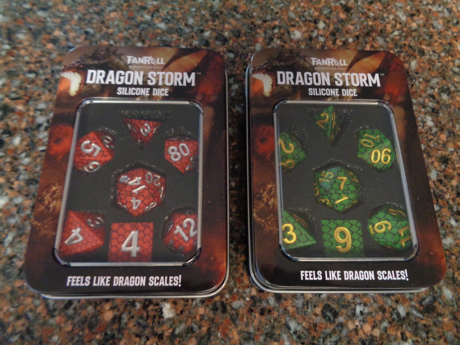 Set of 2 Fanroll 🐲 Dragon Storm Silicone Dice Set of 7 Red & Green Scales New