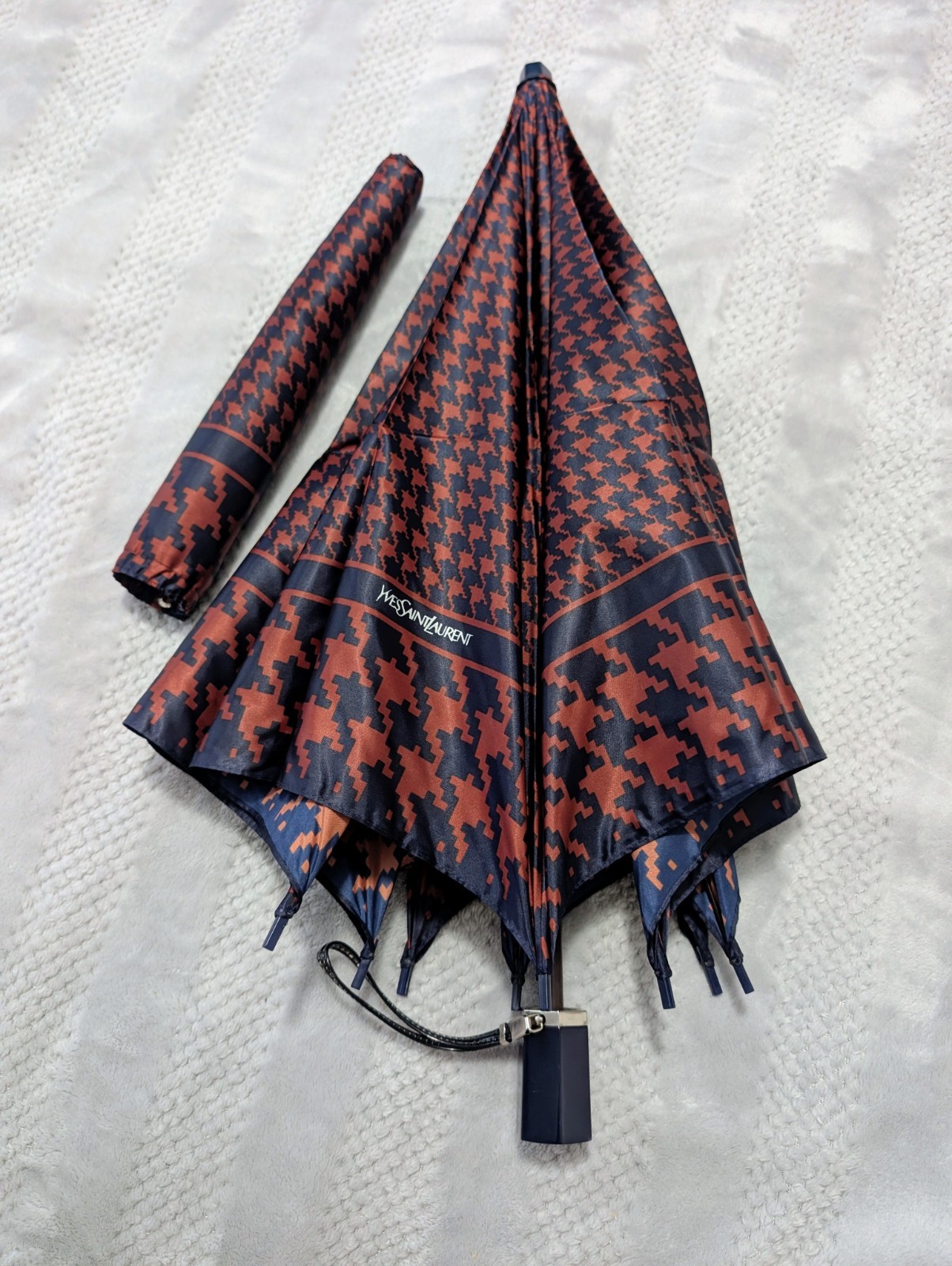 Vintage Unused YVES SAINT LAURENT Red Blue Houndstooth Folding Umbrella