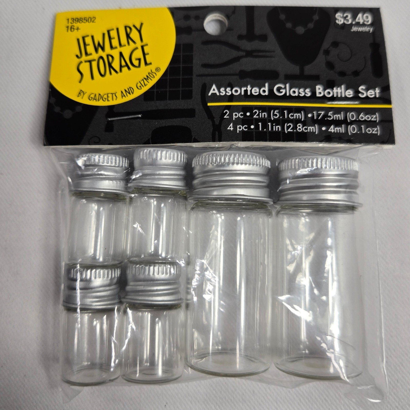 Gadgets and Gizmos Glass Bottles Set Mini Jars with Silver Caps 6Pc Assorted New