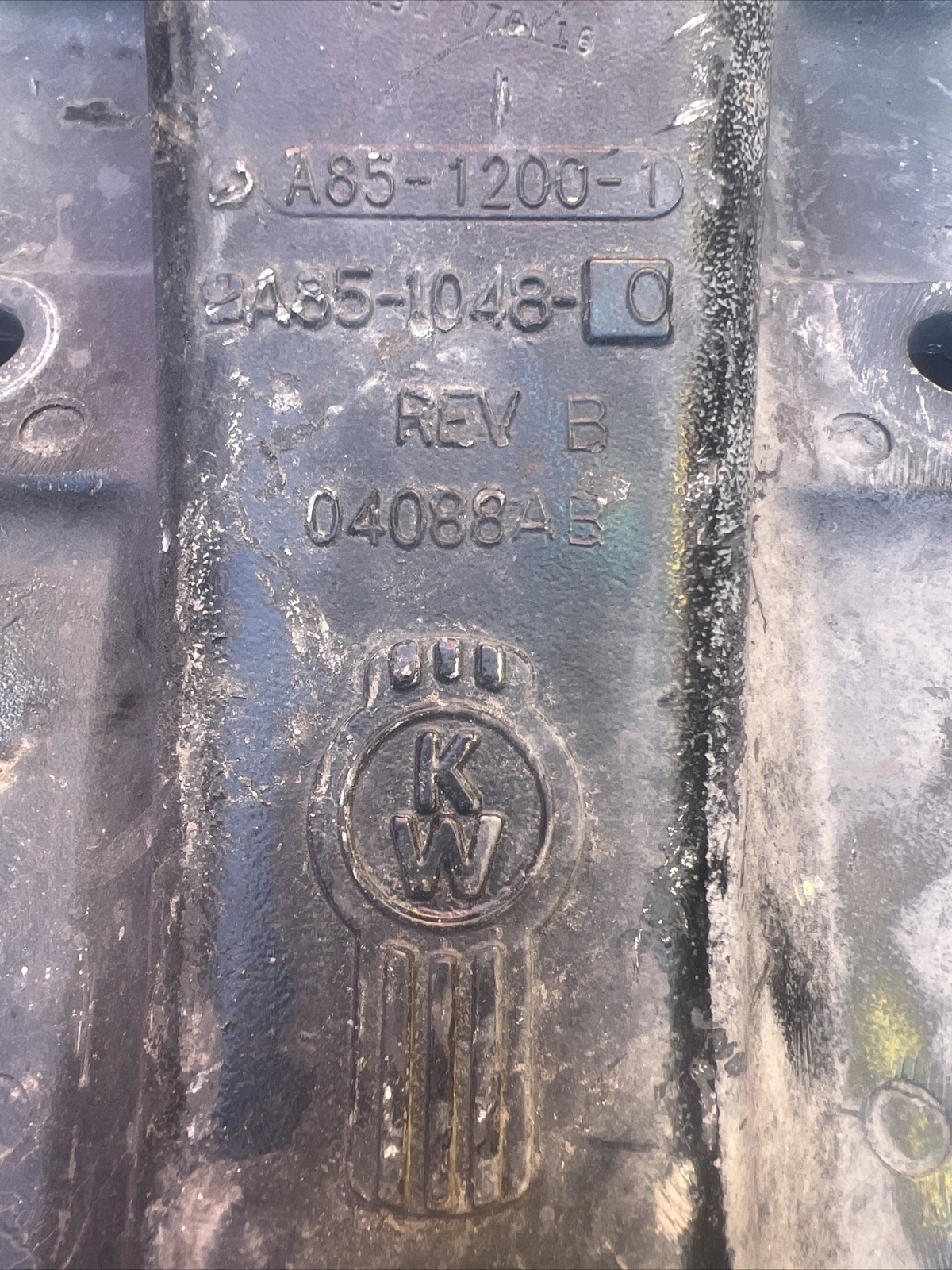 A85-1048 -0 KENWORTH SPRING HANGER -REV B -04088AB -A85-1200-1