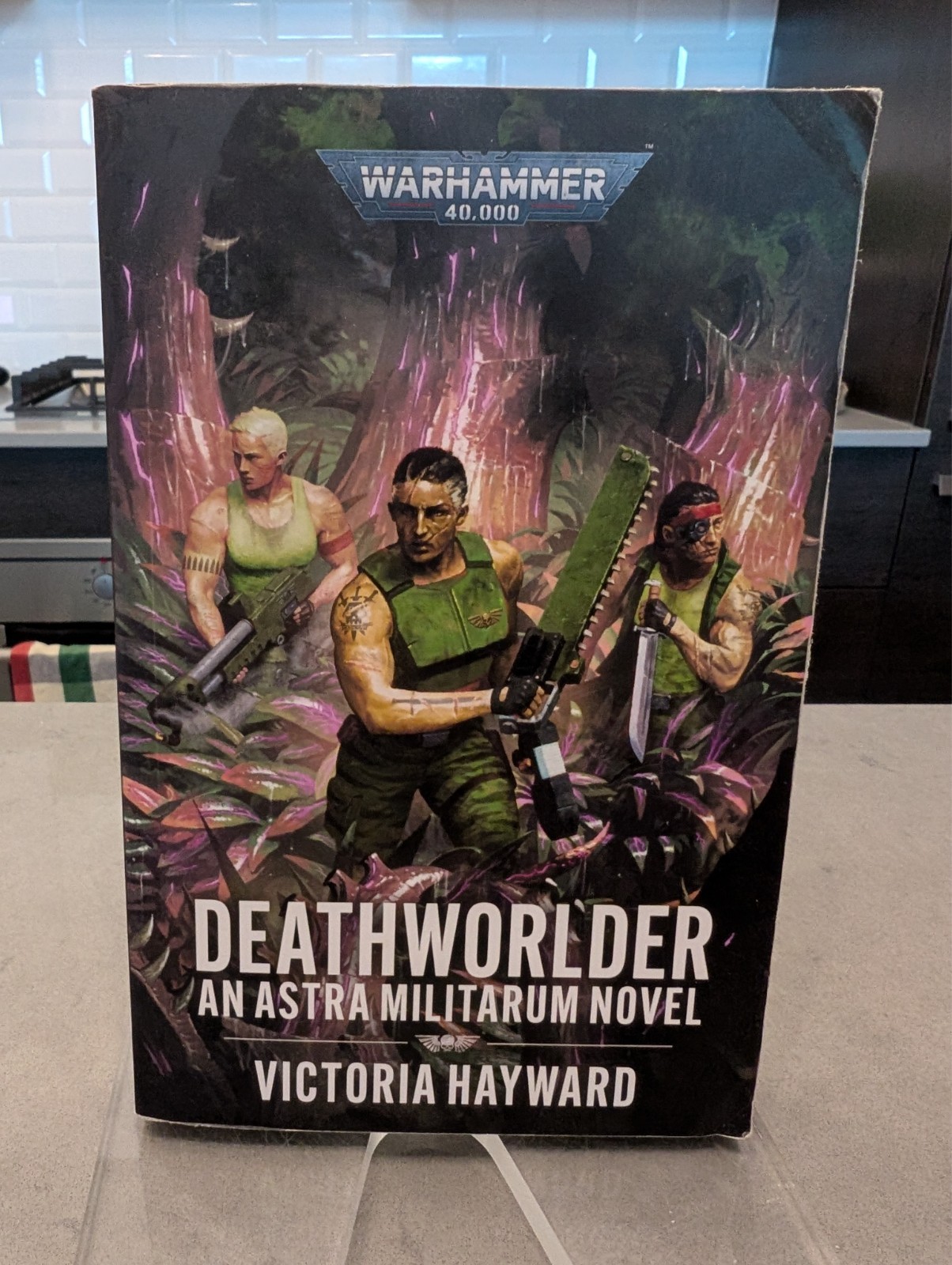 Warhammer 40k Black Library Deathworlder an Astra Militarum Novel 2 for 1 ship