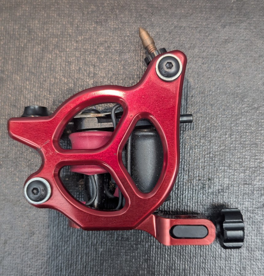 FK Irons Adjustable Red Coil Tattoo Machine w/ Aluminum Frame, 1 1/2 Coil