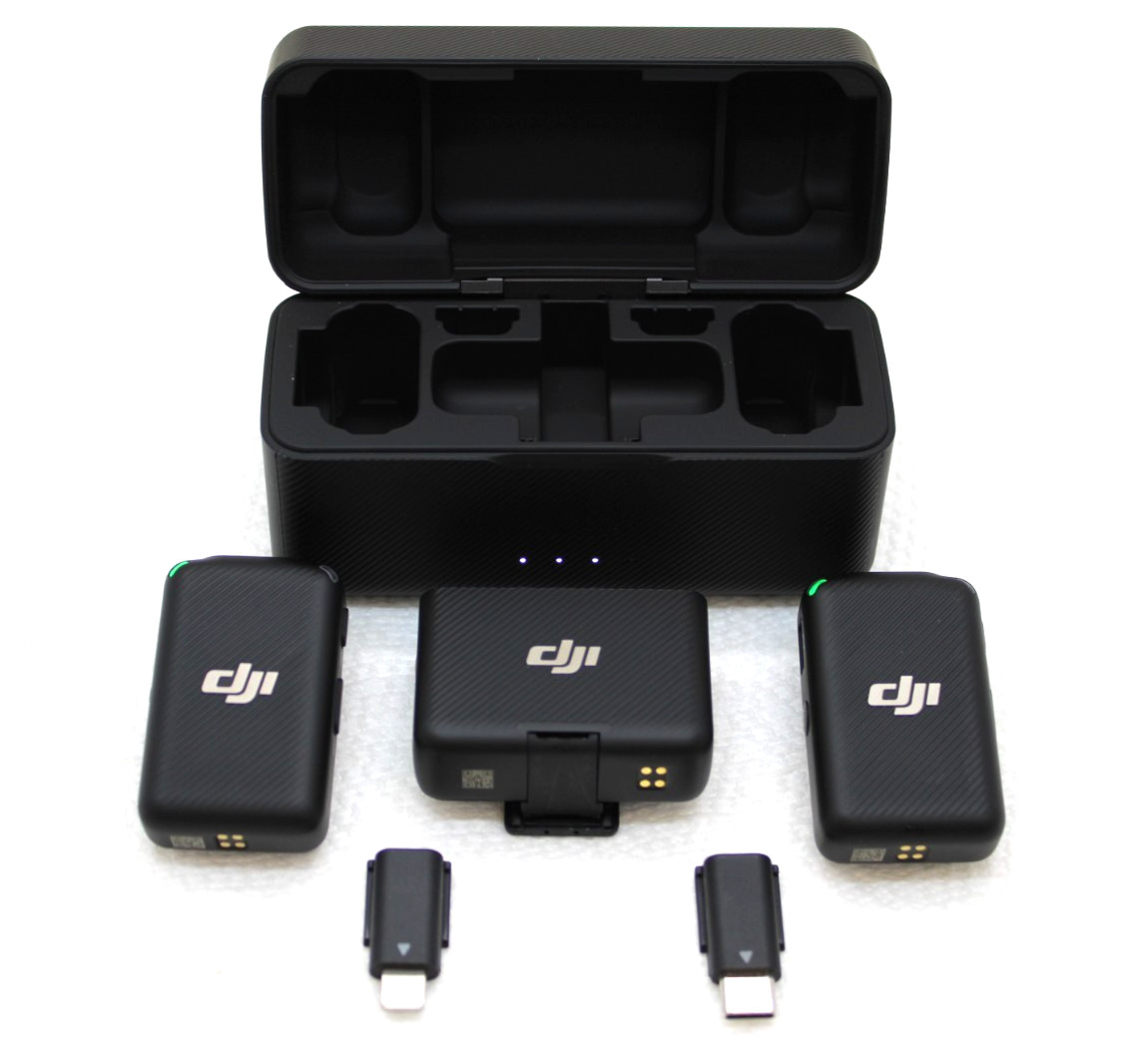 DJI Mic Dual-Transmitter Compact Digital Wireless Microphone Recorder ASB01
