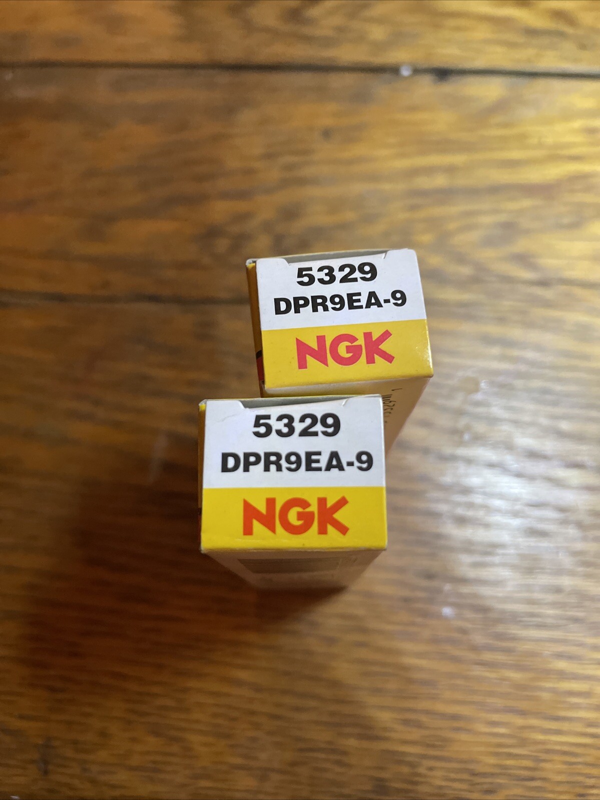 2x NGK 5329 Standard DPR9EA-9  Spark Plugs