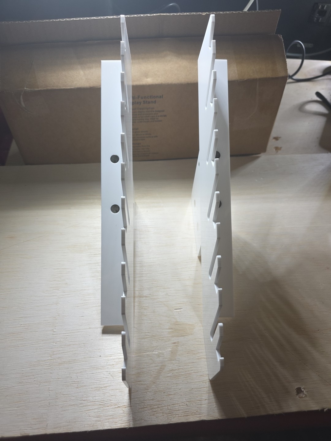 Bzergtt Multi Functional Display Stand
