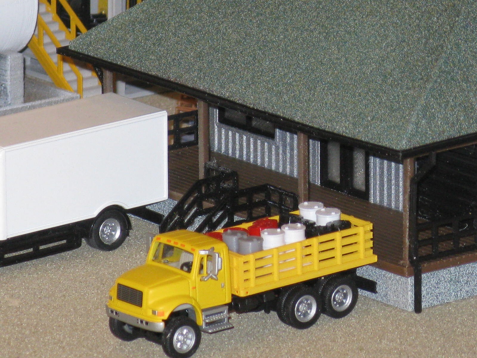 3D Printed Model Railroad Fuel Distribution Facility. O Scale