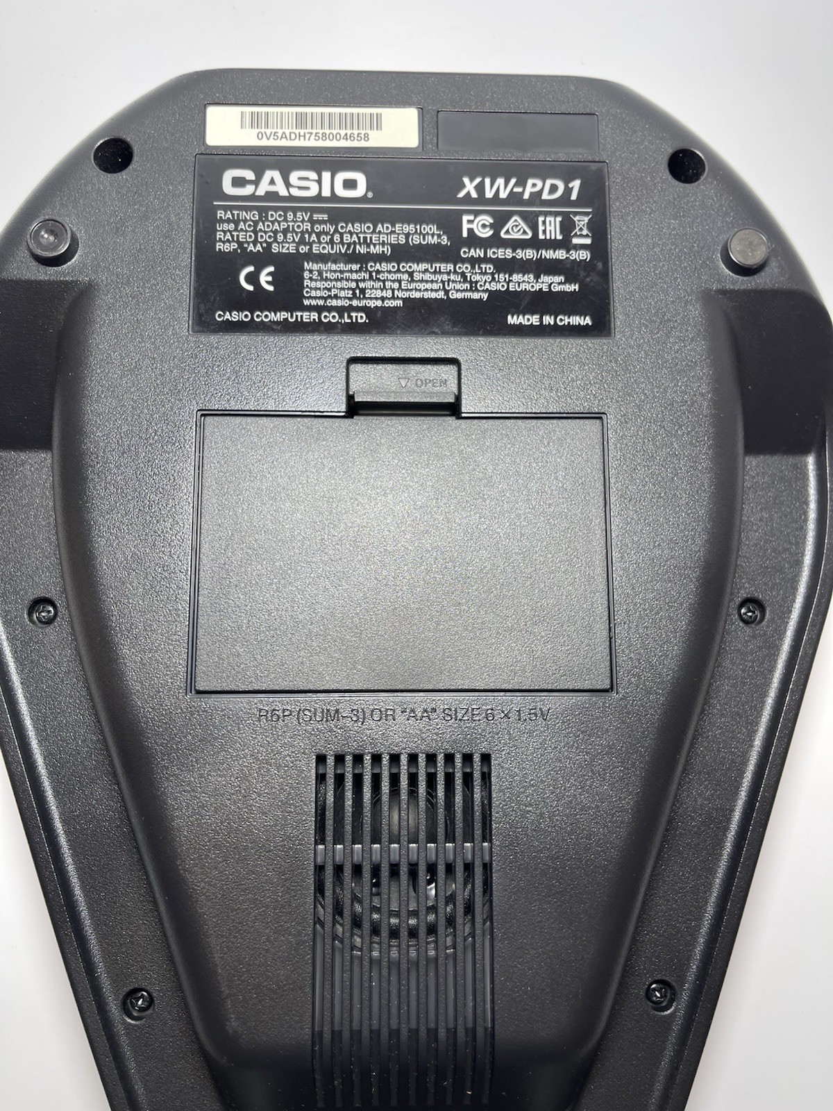 Casio XW-PD1 Sampler Sequencer DJ Controller 16 Pads