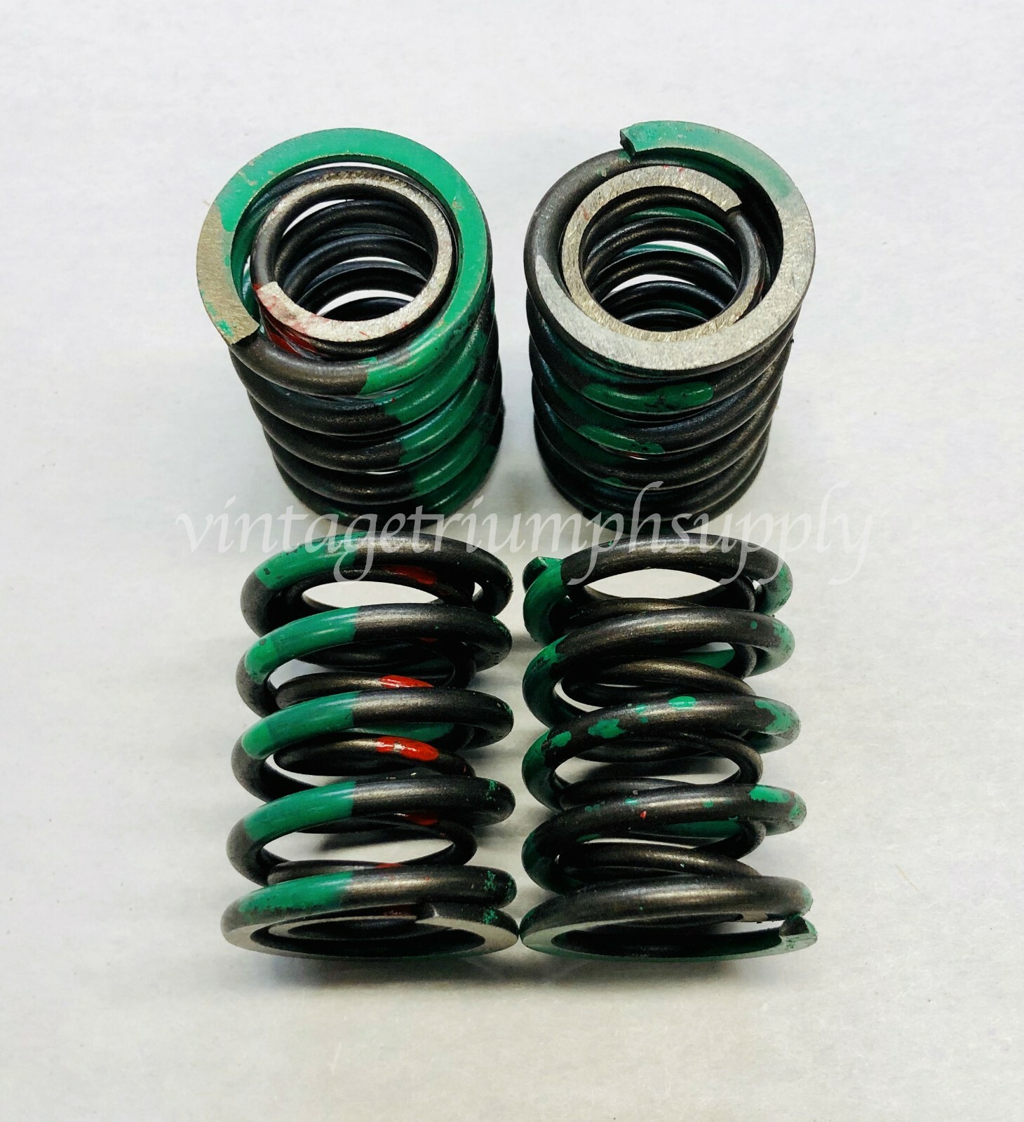 Triumph Valve Spring Set 1964-1979 Made in the UK