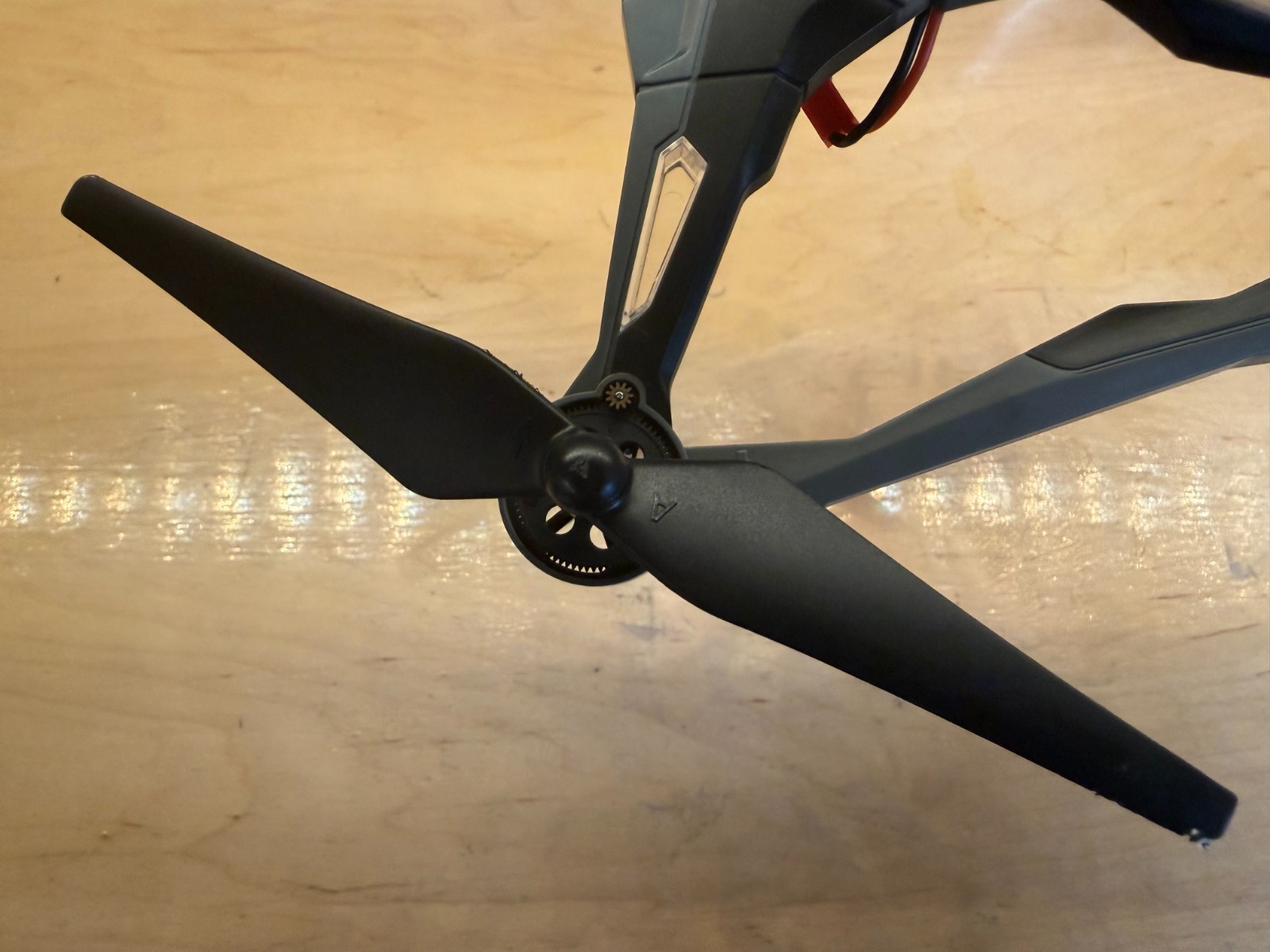 Dromida Vista UAV RTF Drone DIDE03WW (White) - Tested Working