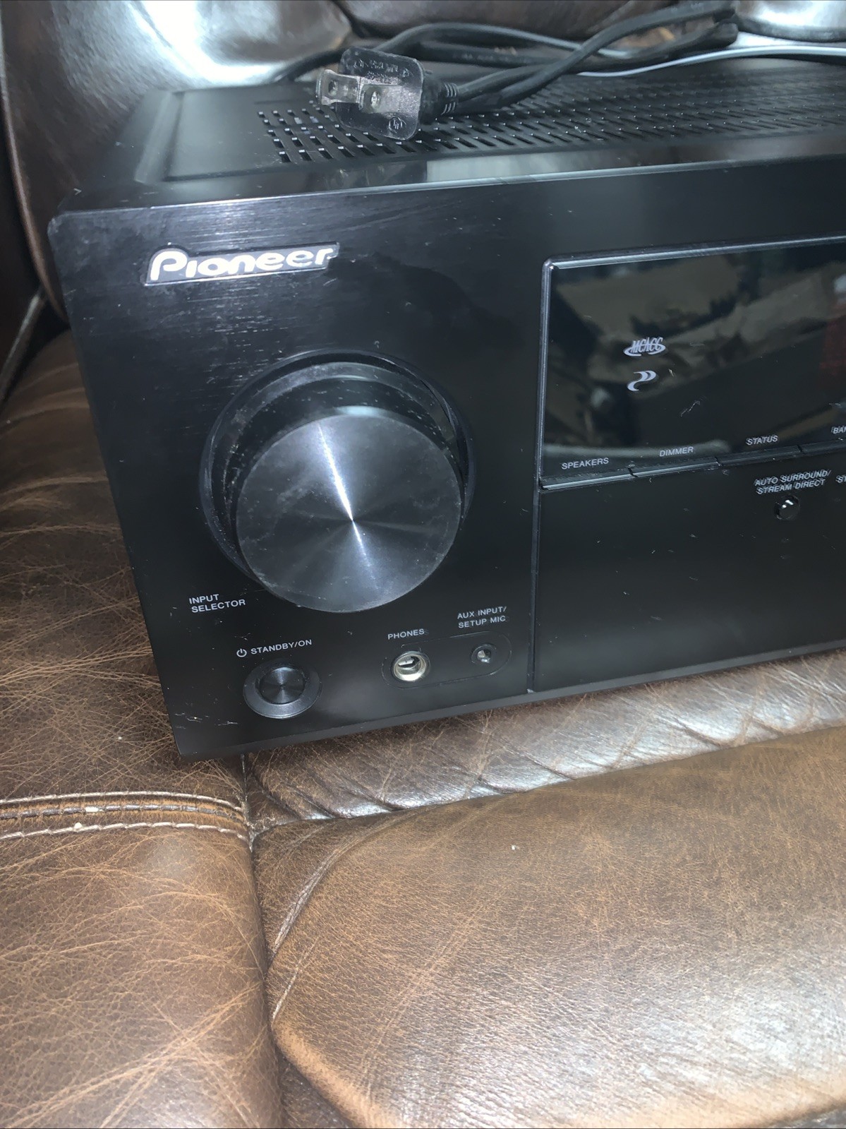 FOR PARTS- Pioneer Surround Sound A/V Receiver VSX-532 5.1 Channel NOT WORKING