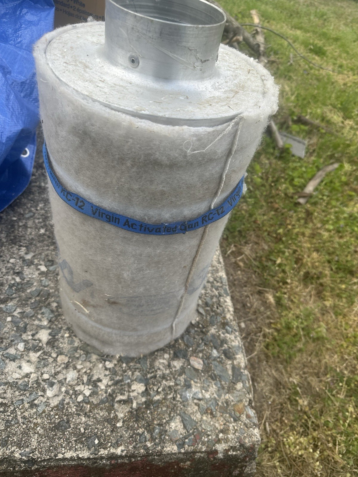 CAN-LITE Activated Carbon Filter 8in Cylinder for Hydroponics, Exhaust Fan, Odor