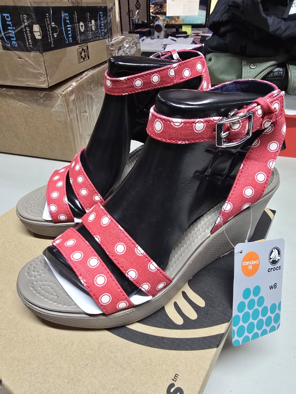 Crocs Women Leigh Graphic Wedge US Size 8 Red/White